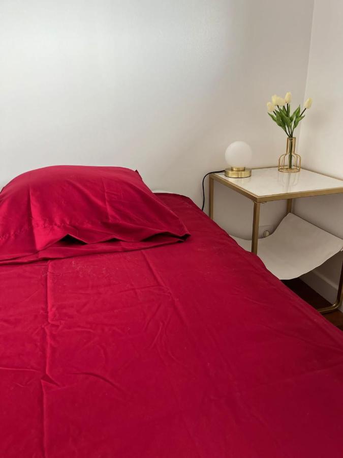 Golden Dreamscape - Superbe, Calme Et Lumineux Apartment โทนง-เลส์-แบงส์ ภายนอก รูปภาพ